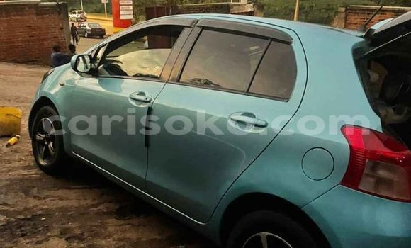 اشتري مستعمل Toyota Vitz Autre سيارة في Kigali في Rwanda اشتري مستعمل Toyota Vitz Autre سيارة في Kigali في Rwanda