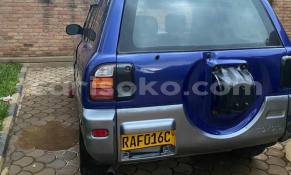 اشتري مستعمل Toyota RAV4 Bleu سيارة في Kigali في Rwanda اشتري مستعمل Toyota RAV4 Bleu سيارة في Kigali في Rwanda