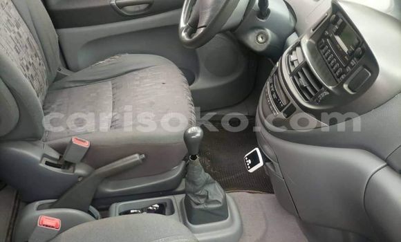 Sayi Na hannu Toyota Previa Gris Mota in Kigali a Rwanda Sayi Na hannu Toyota Previa Gris Mota in Kigali a Rwanda