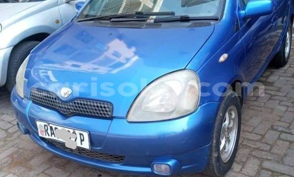 Sayi Na hannu Toyota Yaris Bleu Mota in Kigali a Rwanda Sayi Na hannu Toyota Yaris Bleu Mota in Kigali a Rwanda
