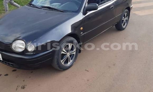 Sayi Na hannu Toyota Corolla Noir Mota in Kigali a Rwanda Sayi Na hannu Toyota Corolla Noir Mota in Kigali a Rwanda