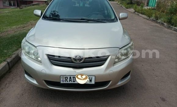 Sayi Na hannu Toyota Corolla Gris Mota in Kigali a Rwanda Sayi Na hannu Toyota Corolla Gris Mota in Kigali a Rwanda