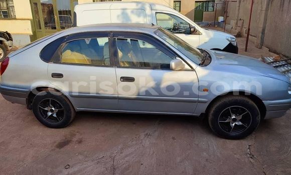 Sayi Na hannu Toyota Corolla Gris Mota in Kigali a Rwanda Sayi Na hannu Toyota Corolla Gris Mota in Kigali a Rwanda