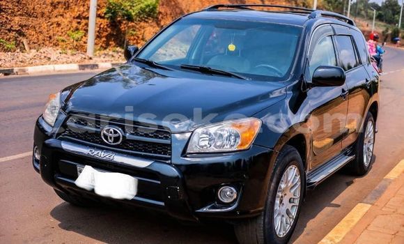 Sayi Na hannu Toyota RAV4 Noir Mota in Kigali a Rwanda Sayi Na hannu Toyota RAV4 Noir Mota in Kigali a Rwanda