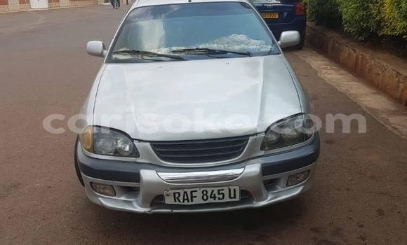 Sayi Na hannu Toyota Avensis Gris Mota in Kigali a Rwanda Sayi Na hannu Toyota Avensis Gris Mota in Kigali a Rwanda