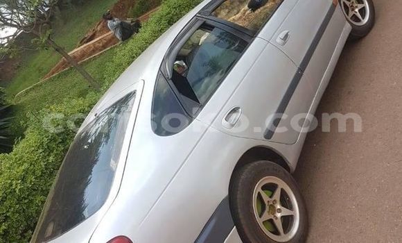 Sayi Na hannu Toyota Avensis Gris Mota in Kigali a Rwanda Sayi Na hannu Toyota Avensis Gris Mota in Kigali a Rwanda