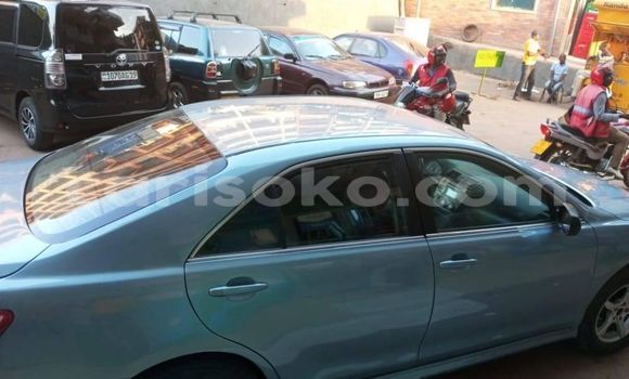 Sayi Na hannu Toyota Camry Bleu Mota in Kigali a Rwanda Sayi Na hannu Toyota Camry Bleu Mota in Kigali a Rwanda