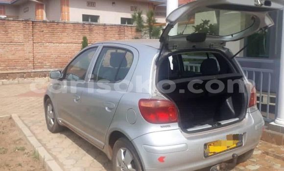 Sayi Na hannu Toyota Yaris Gris Mota in Kigali a Rwanda Sayi Na hannu Toyota Yaris Gris Mota in Kigali a Rwanda