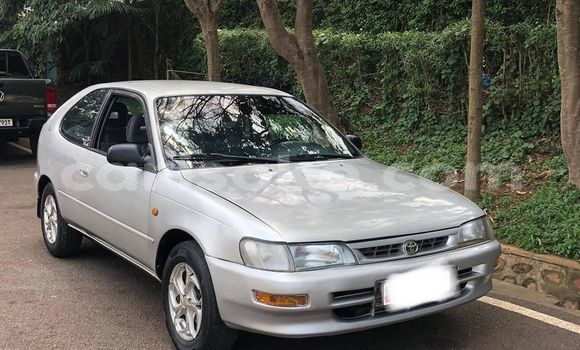 Sayi Na hannu Toyota Corolla Gris Mota in Kigali a Rwanda Sayi Na hannu Toyota Corolla Gris Mota in Kigali a Rwanda