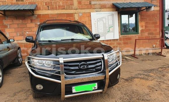 Sayi Na hannu Hyundai Santa Fe Noir Mota in Kigali a Rwanda Sayi Na hannu Hyundai Santa Fe Noir Mota in Kigali a Rwanda