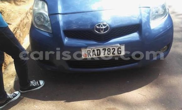 Sayi Na hannu Toyota Yaris Bleu Mota in Kigali a Rwanda Sayi Na hannu Toyota Yaris Bleu Mota in Kigali a Rwanda