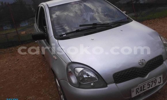 Sayi Na hannu Toyota Yaris Gris Mota in Kigali a Rwanda Sayi Na hannu Toyota Yaris Gris Mota in Kigali a Rwanda