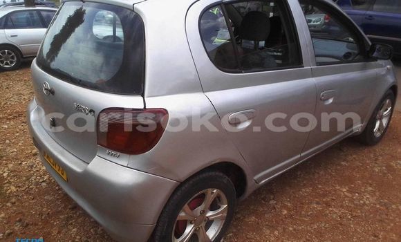 Sayi Na hannu Toyota Yaris Gris Mota in Kigali a Rwanda Sayi Na hannu Toyota Yaris Gris Mota in Kigali a Rwanda