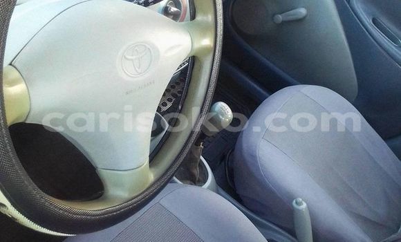 Sayi Na hannu Toyota Yaris Vert Mota in Kigali a Rwanda Sayi Na hannu Toyota Yaris Vert Mota in Kigali a Rwanda