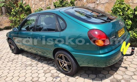 Sayi Na hannu Toyota Corolla Vert Mota in Kigali a Rwanda Sayi Na hannu Toyota Corolla Vert Mota in Kigali a Rwanda
