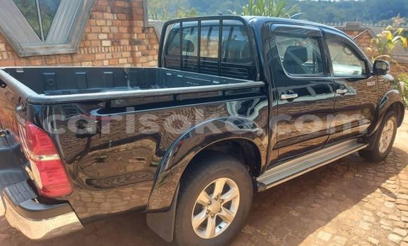 Sayi Na hannu Toyota Hilux Noir Mota in Kigali a Rwanda Sayi Na hannu Toyota Hilux Noir Mota in Kigali a Rwanda