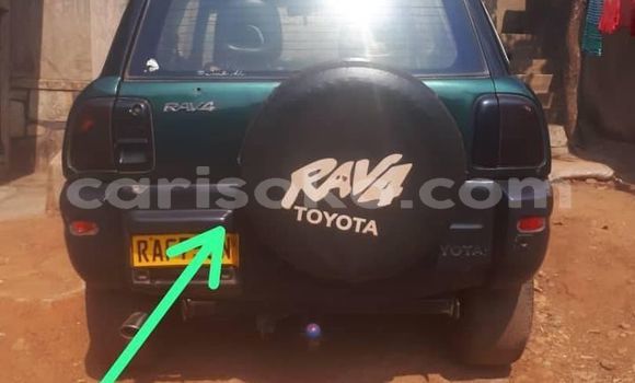 Buy Used Toyota RAV4 Green Car in Kigali in Rwanda Buy Used Toyota RAV4 Green Car in Kigali in Rwanda