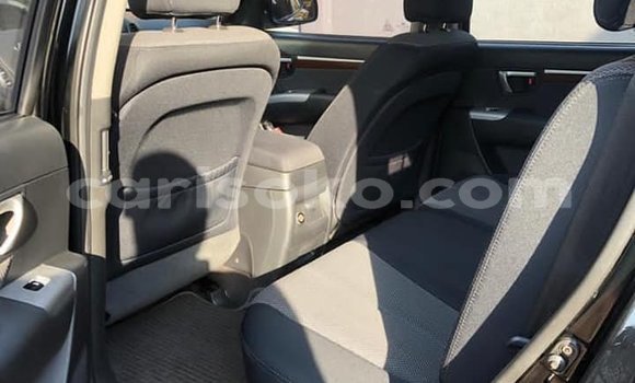 Sayi Na hannu Hyundai Santa Fe Noir Mota in Kigali a Rwanda Sayi Na hannu Hyundai Santa Fe Noir Mota in Kigali a Rwanda