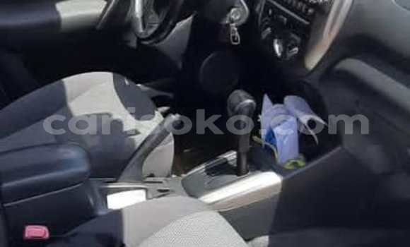 Sayi Na hannu Toyota RAV4 Gris Mota in Kigali a Rwanda Sayi Na hannu Toyota RAV4 Gris Mota in Kigali a Rwanda