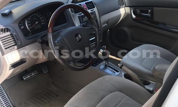 Acheter Occasion Voiture Kia Cerato Blanc à Kigali, Rwanda Acheter Occasion Voiture Kia Cerato Blanc à Kigali, Rwanda