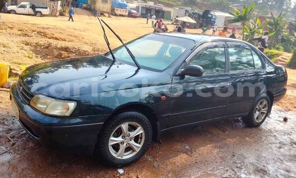 Acheter Occasion Voiture Toyota Carina E Vert à Kigali, Rwanda Acheter Occasion Voiture Toyota Carina E Vert à Kigali, Rwanda