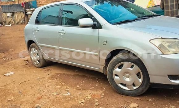 Acheter Occasion Voiture Toyota Corolla Gris à Kigali, Rwanda Acheter Occasion Voiture Toyota Corolla Gris à Kigali, Rwanda