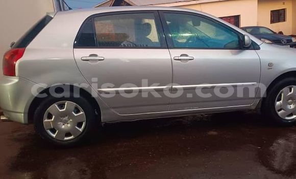 Acheter Occasion Voiture Toyota Corolla Gris à Kigali, Rwanda Acheter Occasion Voiture Toyota Corolla Gris à Kigali, Rwanda