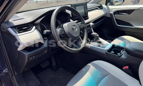 Acheter Occasion Voiture Toyota RAV4 Bleu à Kigali, Rwanda Acheter Occasion Voiture Toyota RAV4 Bleu à Kigali, Rwanda