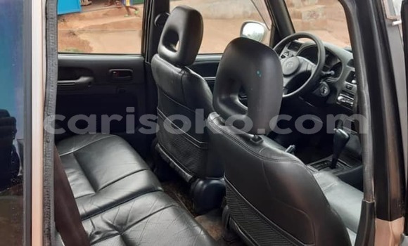 Acheter Occasion Voiture Toyota RAV4 Marron à Kigali, Rwanda Acheter Occasion Voiture Toyota RAV4 Marron à Kigali, Rwanda