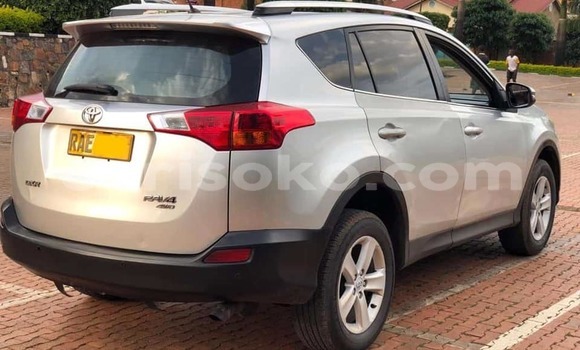 Acheter Occasion Voiture Toyota RAV4 Gris à Kigali, Rwanda Acheter Occasion Voiture Toyota RAV4 Gris à Kigali, Rwanda