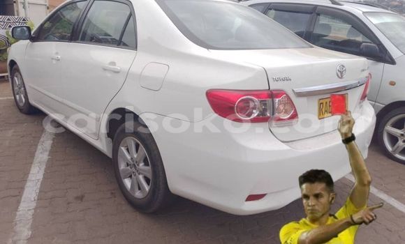 اشتري مستعمل Toyota Corolla Blanc سيارة في Kigali في Rwanda اشتري مستعمل Toyota Corolla Blanc سيارة في Kigali في Rwanda