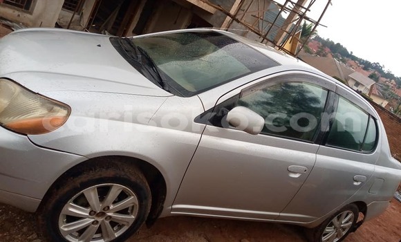 اشتري مستعمل Toyota Platz Gris سيارة في Kigali في Rwanda اشتري مستعمل Toyota Platz Gris سيارة في Kigali في Rwanda
