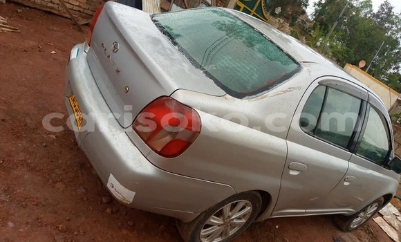اشتري مستعمل Toyota Platz Gris سيارة في Kigali في Rwanda اشتري مستعمل Toyota Platz Gris سيارة في Kigali في Rwanda