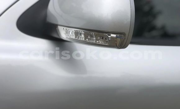 Buy Used Hyundai Santa Fe Silver Car in Kigali in Rwanda Buy Used Hyundai Santa Fe Silver Car in Kigali in Rwanda