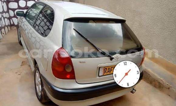 Sayi Na hannu Toyota Corolla Gris Mota in Kigali a Rwanda Sayi Na hannu Toyota Corolla Gris Mota in Kigali a Rwanda