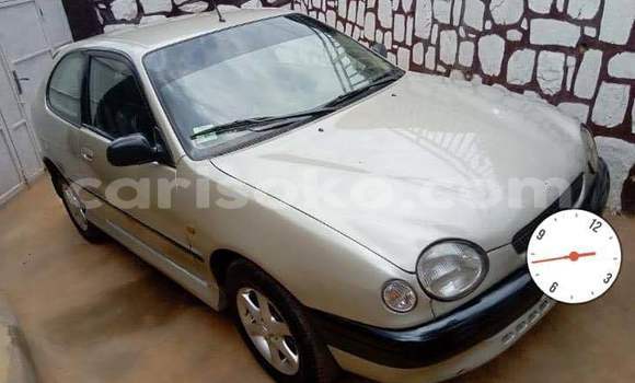 Sayi Na hannu Toyota Corolla Gris Mota in Kigali a Rwanda Sayi Na hannu Toyota Corolla Gris Mota in Kigali a Rwanda