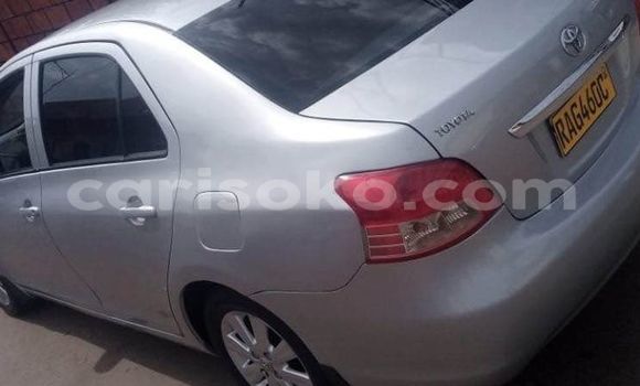 Sayi Na hannu Toyota Yaris Gris Mota in Kigali a Rwanda Sayi Na hannu Toyota Yaris Gris Mota in Kigali a Rwanda