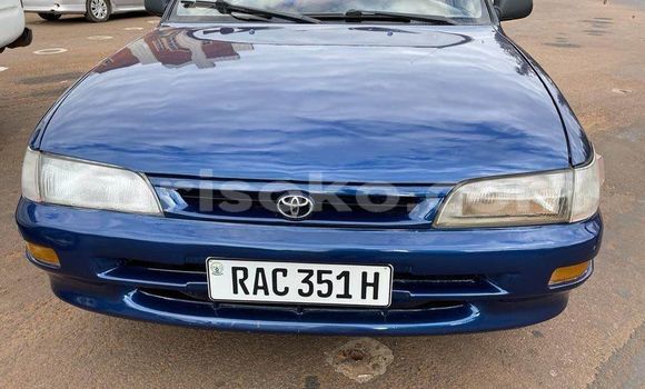Sayi Na hannu Toyota Corolla Bleu Mota in Kigali a Rwanda Sayi Na hannu Toyota Corolla Bleu Mota in Kigali a Rwanda