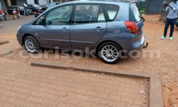 Sayi Na hannu Toyota Corolla Verso Bleu Mota in Kigali a Rwanda Sayi Na hannu Toyota Corolla Verso Bleu Mota in Kigali a Rwanda