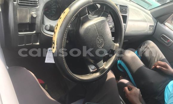 Acheter Occasion Voiture Toyota RAV4 Gris à Kigali, Rwanda Acheter Occasion Voiture Toyota RAV4 Gris à Kigali, Rwanda