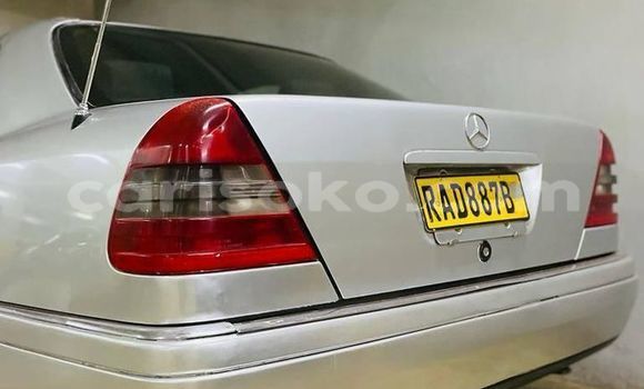 اشتري مستعمل Mercedes-Benz C–Class Gris سيارة في Kigali في Rwanda اشتري مستعمل Mercedes-Benz C–Class Gris سيارة في Kigali في Rwanda