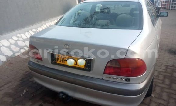 اشتري مستعمل Toyota Avensis Gris سيارة في Kigali في Rwanda اشتري مستعمل Toyota Avensis Gris سيارة في Kigali في Rwanda