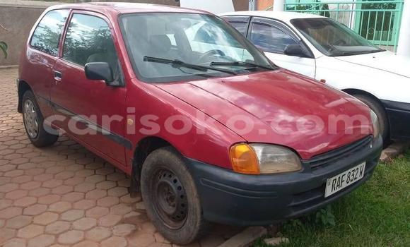 اشتري مستعمل Toyota Starlet Rouge سيارة في Kigali في Rwanda اشتري مستعمل Toyota Starlet Rouge سيارة في Kigali في Rwanda