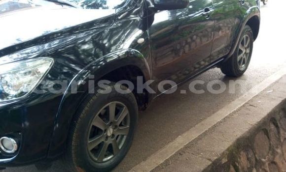 Acheter Occasion Voiture Toyota RAV4 Noir à Kigali, Rwanda Acheter Occasion Voiture Toyota RAV4 Noir à Kigali, Rwanda