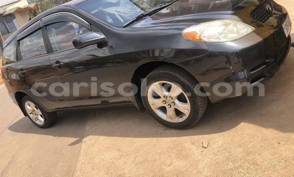 Acheter Occasion Voiture Toyota Matrix Noir à Kigali, Rwanda Acheter Occasion Voiture Toyota Matrix Noir à Kigali, Rwanda