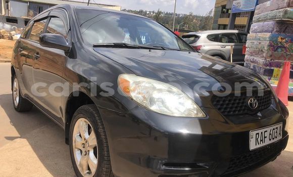 Acheter Occasion Voiture Toyota Matrix Noir à Kigali, Rwanda Acheter Occasion Voiture Toyota Matrix Noir à Kigali, Rwanda