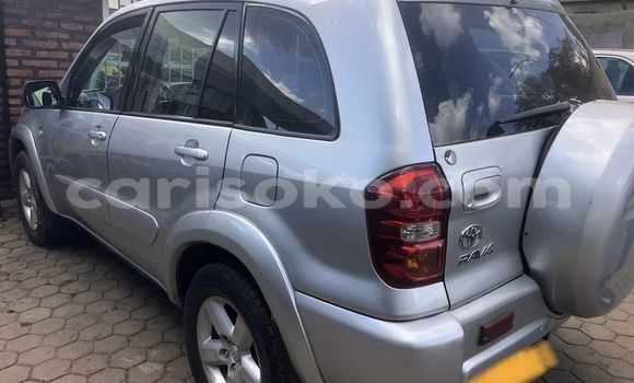 Acheter Occasion Voiture Toyota RAV4 Gris à Kigali, Rwanda Acheter Occasion Voiture Toyota RAV4 Gris à Kigali, Rwanda