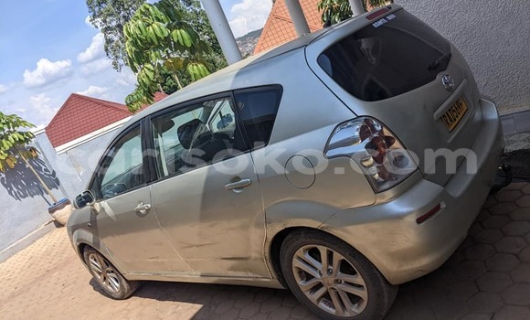Buy Used Toyota Corolla Verso Silver Car in Kigali in Rwanda Buy Used Toyota Corolla Verso Silver Car in Kigali in Rwanda