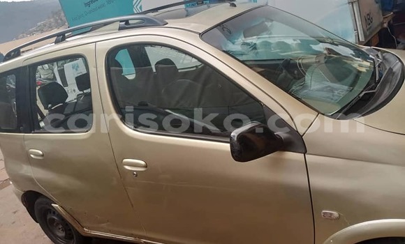 Buy Used Toyota Yaris Verso Brown Car in Kigali in Rwanda Buy Used Toyota Yaris Verso Brown Car in Kigali in Rwanda