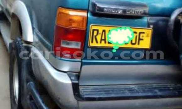 Acheter Occasion Voiture Toyota 4Runner Bleu à Muhanga, Rwanda Acheter Occasion Voiture Toyota 4Runner Bleu à Muhanga, Rwanda